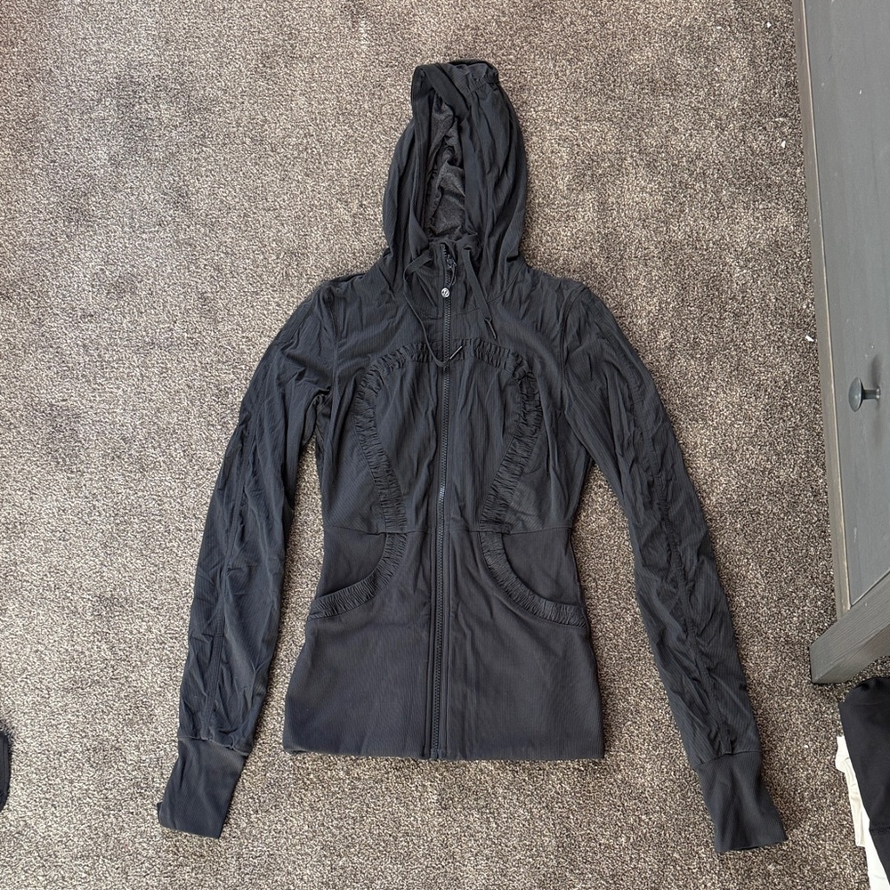 Lululemon Athletics Dance Studio Reversible Jacket Size 4 EXCELLENT CONDITION